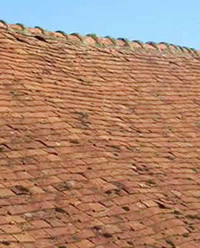reclaimed terra cotta roof tiles from France, Italy, Spain and Eastern Europe.
